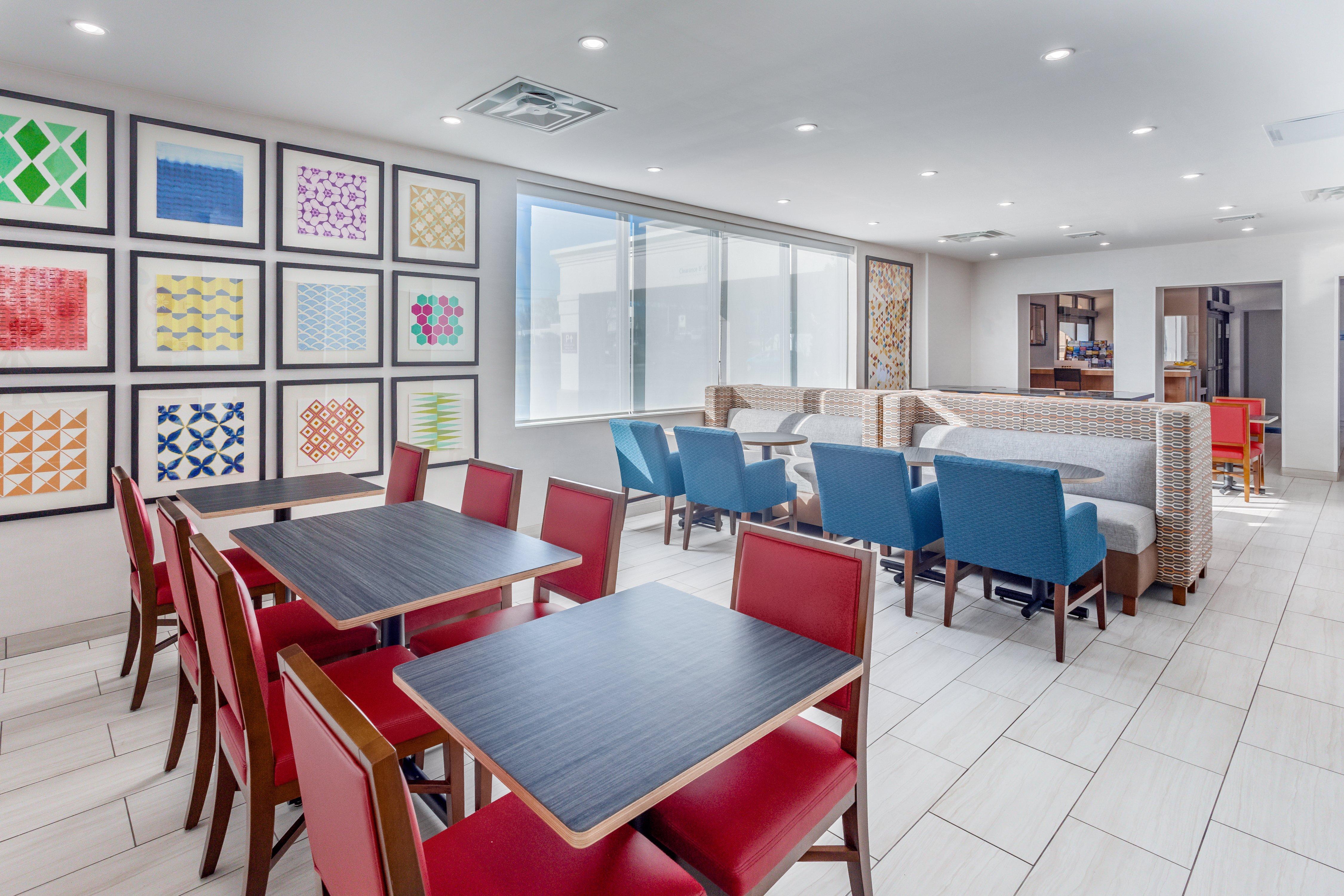 Holiday Inn Express Ramsey Mahwah By Ihg Exterior foto